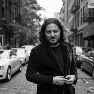 Season 5 Episode 12 -Peter Corbett on Living a Successful Creative Life Season 5 Episode 12 -Peter Corbett on Living a Successful Creative Life