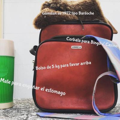 54 - PATERNAL FLY - Los Rivarola viajan en Low cost