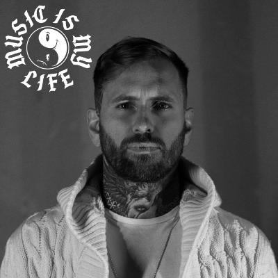 27. JONA WEINHOFEN: Metalcore Grown-Ups (I KILLED THE PROM QUEEN)