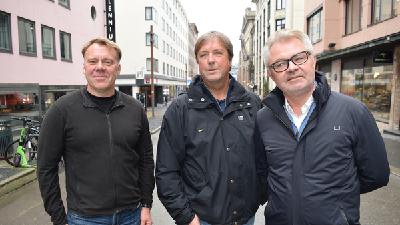 Når journalisten selv havner i søkelyset: Tore Strømøy og mediestormen etter... Når journalisten selv havner i søkelyset: Tore Strømøy og mediestormen etter...