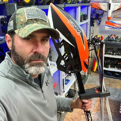 Episode #33: Happy New Year!! Small Synergy 516 Crash - Tron 5.5 Helicopter - Losi DBXLE 2.0 + X-Maxx & More!