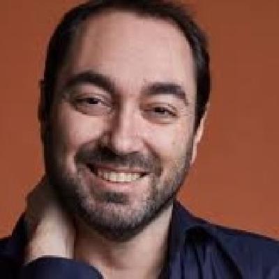 Pequeña historia de la literatura española, Nando López