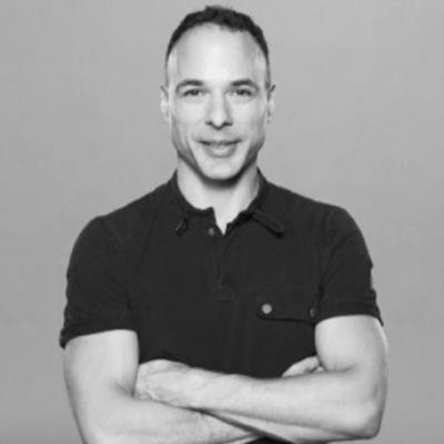 A team works like a family with Michel Laprise A team works like a family with Michel Laprise