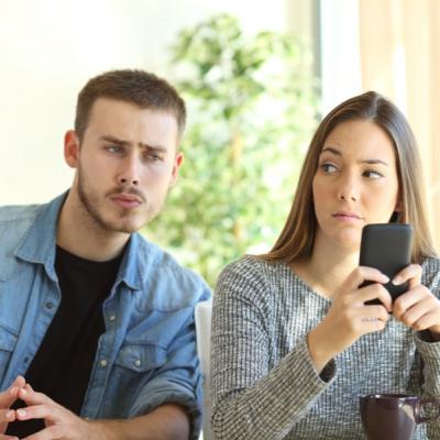 Los Celos ¿Son buenos o malos? Los Celos ¿Son buenos o malos?