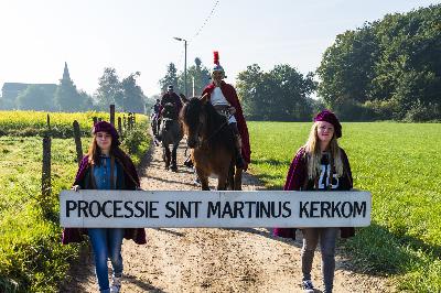 De ochtend bij Radio Maria: Over de Sint-Martinusprocessie in Kerkom (Boutersem)