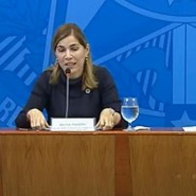 MS sobre Contratação de profissionais de saúde e lançamento de campanha de doação de sangue