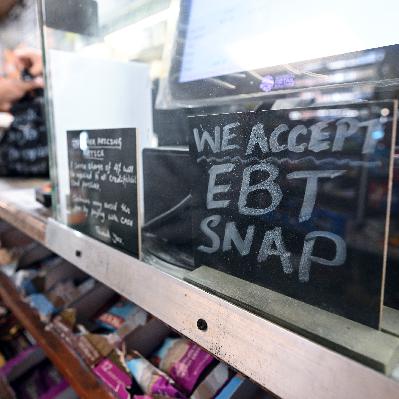 New Yorkers feeling impact of SNAP benefit restrictions