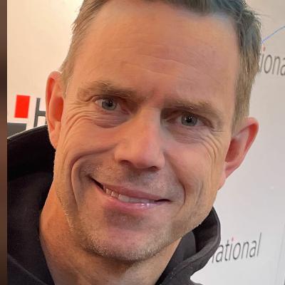 Vi tror på ett samspel mellan det fysiska och det digitala kontoret Torbjörn Eriksson Tenant Partner Vi tror på ett samspel mellan det fysiska och det digitala kontoret Torbjörn Eriksson Tenant Partner