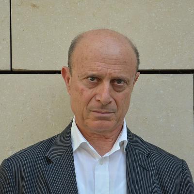 La vita della terra: breve biografia cognitiva del nostro pianeta tra mito ed epistemologia | Franco Farinelli La vita della terra: breve biografia cognitiva del nostro pianeta tra mito ed epistemologia | Franco Farinelli
