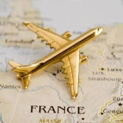 NI DE AQUÍ, NI DE ALLÁ