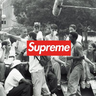 SUPREME, storia di un culto
