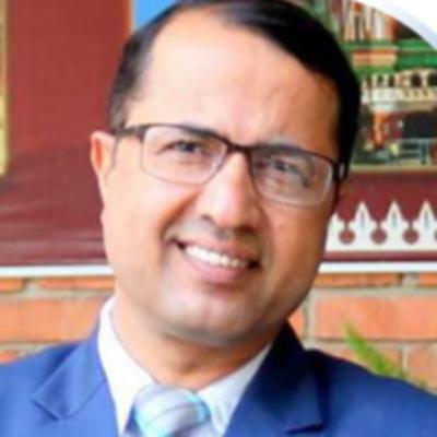 वायु प्रदूषणका कारण हुने विभिन्न रोगहरूबाट बच्न मास्कको प्रयोग गरौंःजनस्वास्थ्य विद डाक्टर रविन्द्र पाण्डे वायु प्रदूषणका कारण हुने विभिन्न रोगहरूबाट बच्न मास्कको प्रयोग गरौंःजनस्वास्थ्य विद डाक्टर रविन्द्र पाण्डे
