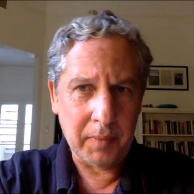 Entrevista con el escritor Guillermo Martínez