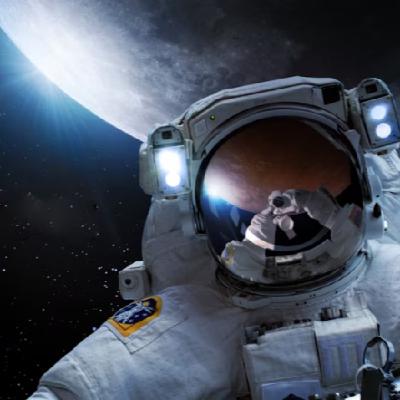 Voces del Misterio COPE: El regreso a la Luna en ¿2026?, con Javier Sierra