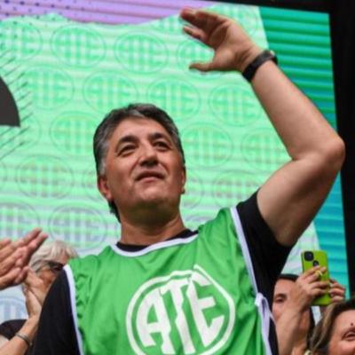 Claudio Arevalo: "Estamos llamando a la unidad de los gremios para pelear contra este ajuste nefasto" Claudio Arevalo: "Estamos llamando a la unidad de los gremios para pelear contra este ajuste nefasto"