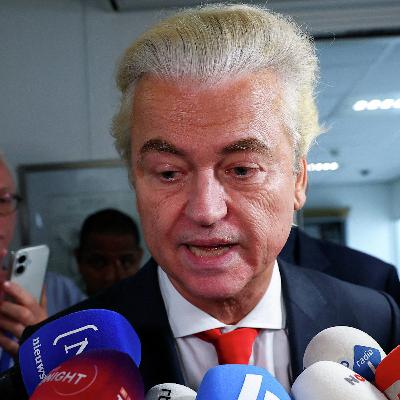 Far-right loses ground as centrists surge in Dutch elections Far-right loses ground as centrists surge in Dutch elections