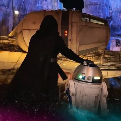 Luke & R2 to Make Galaxy's Edge Pit Stop Luke & R2 to Make Galaxy's Edge Pit Stop
