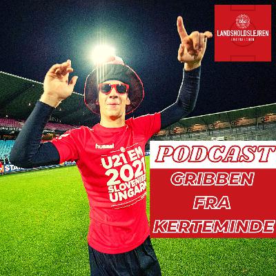 Live fra U21-lejren: Oliver Christensen om Lars Høgh, Bastian Schweinsteiger og selvskade efter nederlag