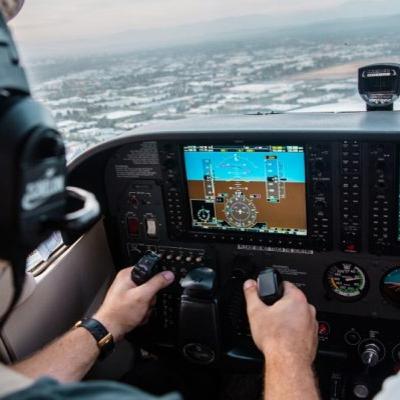 001 - What is a flying lesson like?