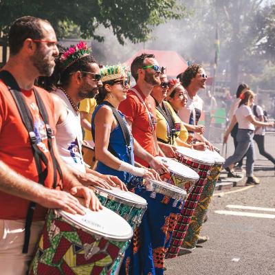 28.Notting Hill Carnival: Il cuore caraibico di Londra