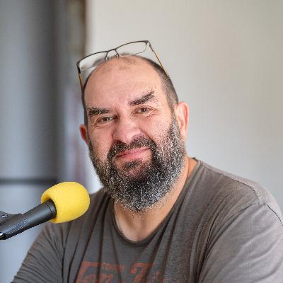 8. Laurent Mereaux - (Ébéniste) - quitter un emploi de cadre en informatique pour kiffer sa life à faire des meubles