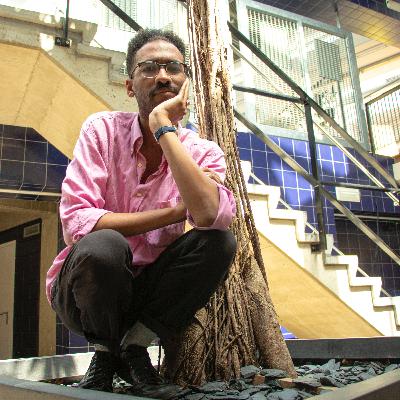 2/9. Youniss Ahamad: Voor en achter de schermen van de muziekindustrie