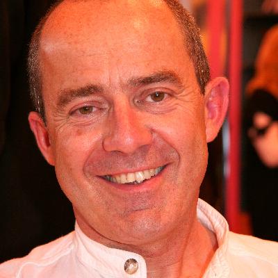 Semaine spéciale Pierre Bottero 4. Le témoignage de Laure Marillesse, lectrice qui l'a découvert ado. Il a influencé sa vie. Semaine spéciale Pierre Bottero 4. Le témoignage de Laure Marillesse, lectrice qui l'a découvert ado. Il a influencé sa vie.