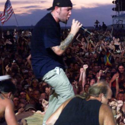 #1 - New Metal, Woodstock 99 e o álbum Chocolate Starfish and the Hot Dog Flavored Water