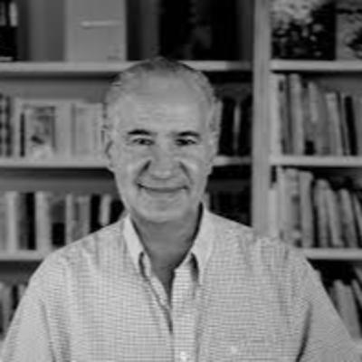 LAS ENTREVISTAS DE HAY OTRA HISTORIA ESCRITOR RUPERTO LONG Y SU NOVELA SOBRE "LOS VINOS ENVENENADOS".”U8N CRIMEN AÚN IMPUNE, COMO TANTOS”