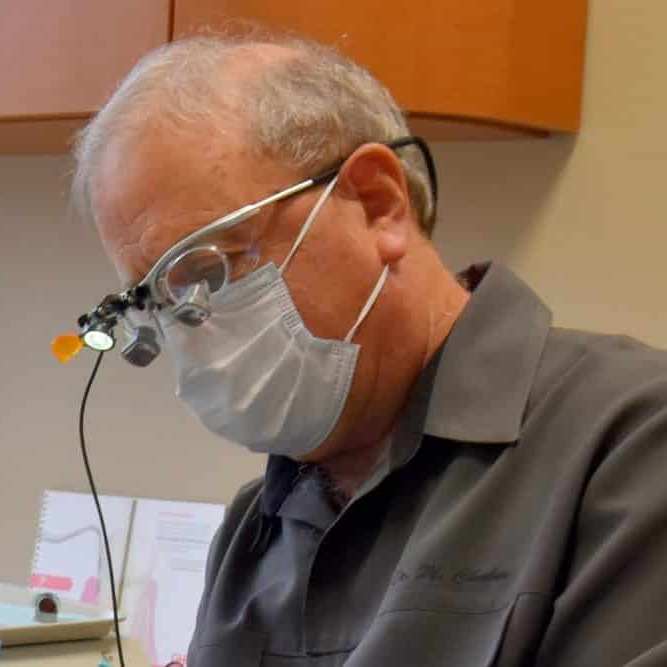 Looking for a Trusted Livonia Dentist? Choose Platinum Dental Care!