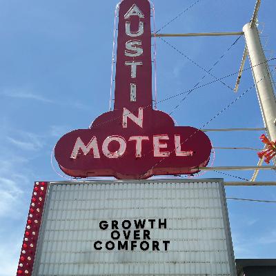 Trends We're Leaving In 2022 | what's in + what's out, my current favorites Trends We're Leaving In 2022 | what's in + what's out, my current favorites