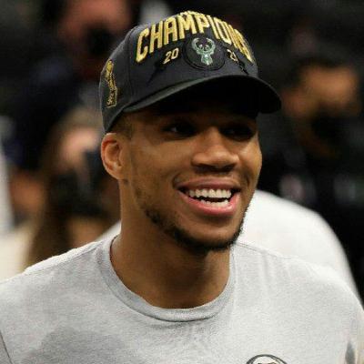 STAGIONE 2020/21 - Il semidio che diventa DIO