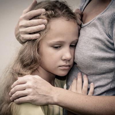 🎤 PODCAST • Bad News ~ How can I tell my young daughter that her dad died?