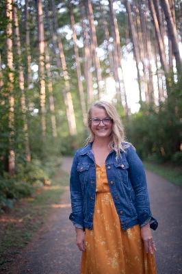 Episode #27 - Melissa Steussy