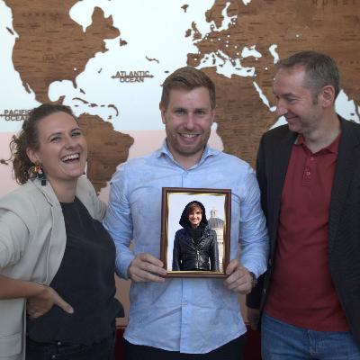 DXTalk x Stephanie Peschel DXTalk x Stephanie Peschel