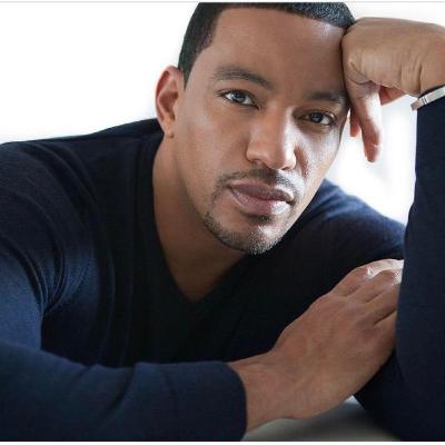 STYLE LOUNGE: Laz Alonso