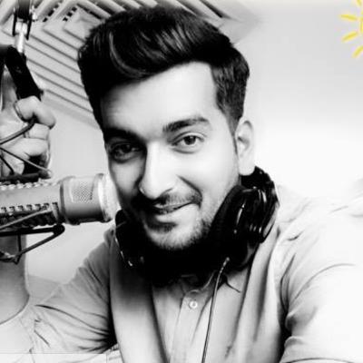 RJ Abhimanyu on pyar mai koi aisi chiz ki ho jisse tum embarace hogayi thi