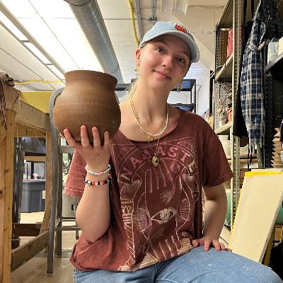 Episode 160: Rebecca Jogan, dancing with clay