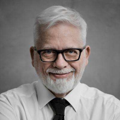 K-POPOWE ŁOWCZYNIE DEMONÓW (2025) & DIWA POZA ŚWIATEM (2023) | recenzja Tomasza Raczka