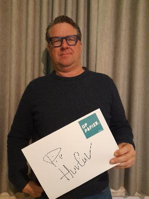 Op papier 16: Piv Huvluv (stand-up comedian)