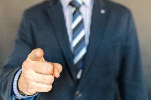 EP123: 8 Characteristics Of Successful Salespeople (And How To Cultivate Them!)