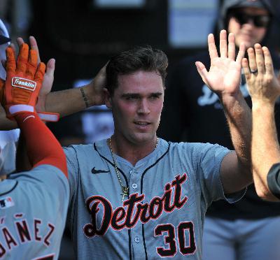 Tigers Even up the Series in Cleveland!!