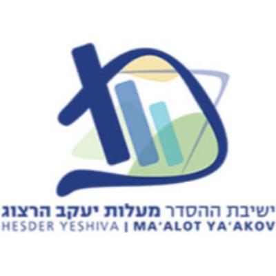 מהם ערכי המשפחה והזהות שלנו? - מיכאל פואה | מדברים אמונה