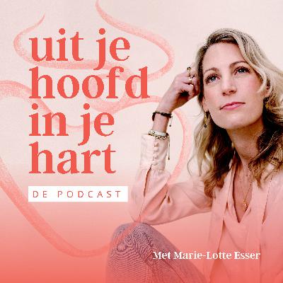 Is een boek schrijven nog wel zo'n goed idee? (ft. Hermelijn vd Meijden & Dyenne Borst) Is een boek schrijven nog wel zo'n goed idee? (ft. Hermelijn vd Meijden & Dyenne Borst)