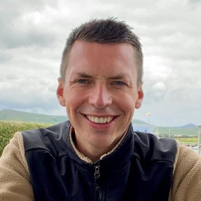 An Chéad Ghlúin Eile
