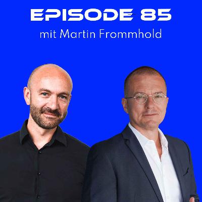 Vor der Welle schwimmen: Kommunikation als Kompass im Wandel mit Martin Frommhold (OTTO)