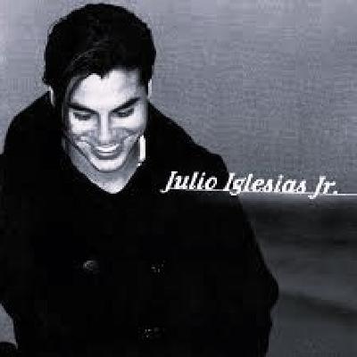 Especial: Julio Iglesias Jr. Under my eyes. Especial: Julio Iglesias Jr. Under my eyes.