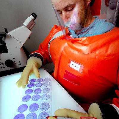 Puntata 8- Biosicurezza, Computer quantistici, Blacklist di riviste scientifiche Puntata 8- Biosicurezza, Computer quantistici, Blacklist di riviste scientifiche