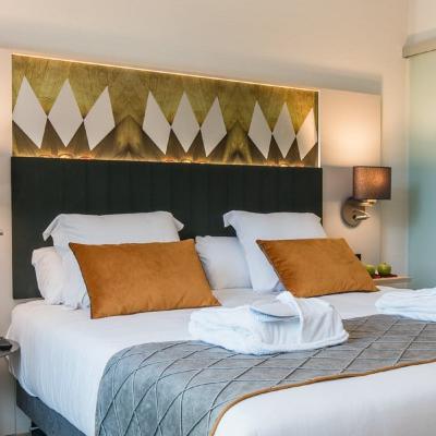 Where to book Venues and Accommodation for ISE Event