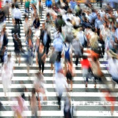 Faixa de pedestres: como atravessar com segurança?